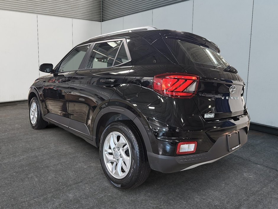 2023 Hyundai Venue Preferred Automatique-3