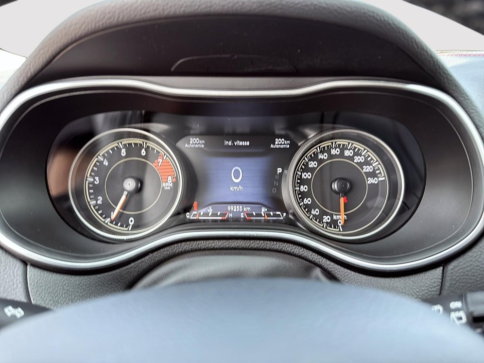 2021 Jeep Cherokee Trailhawk-12