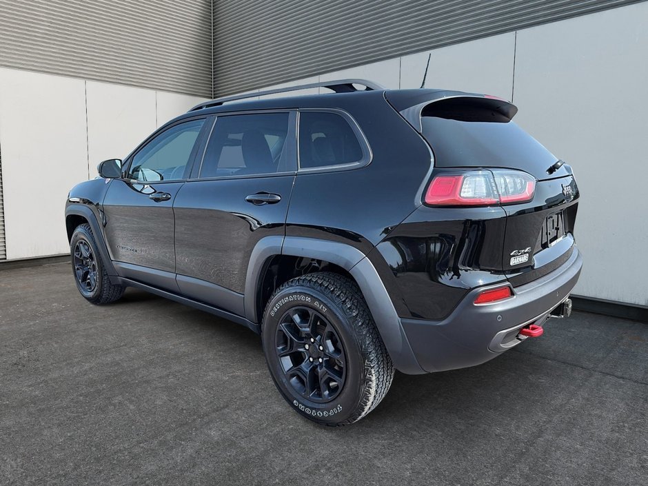 2021 Jeep Cherokee Trailhawk-3