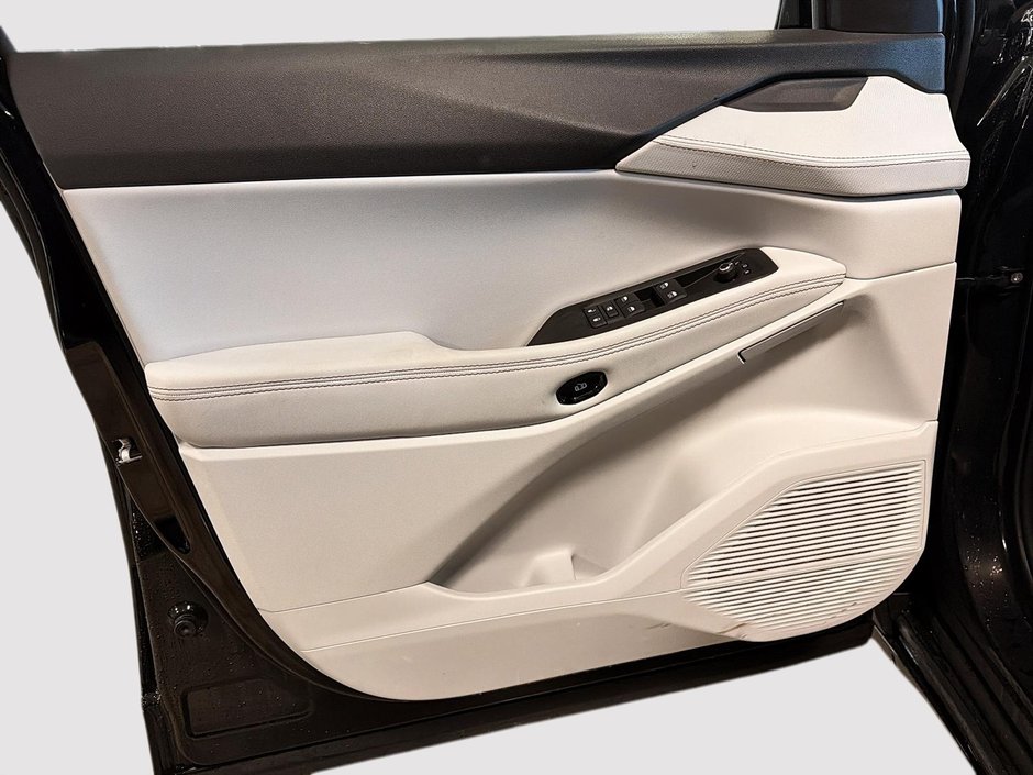 2026 Jeep Cherokee LIMITED-10