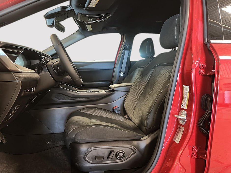 2026 Jeep Cherokee LAREDO-7