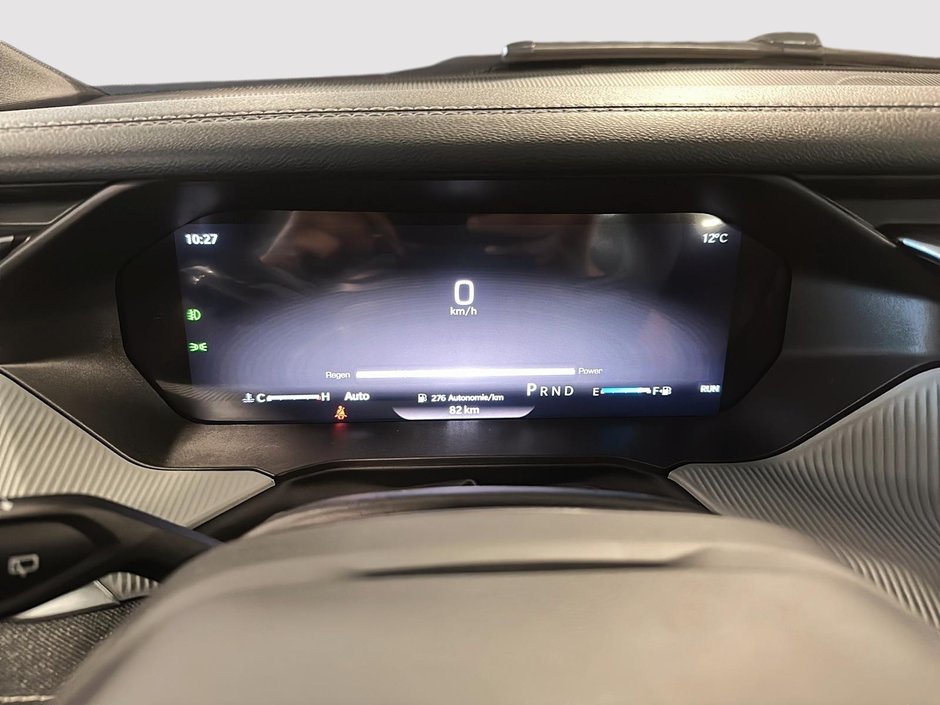 2026 Jeep Cherokee LAREDO-11