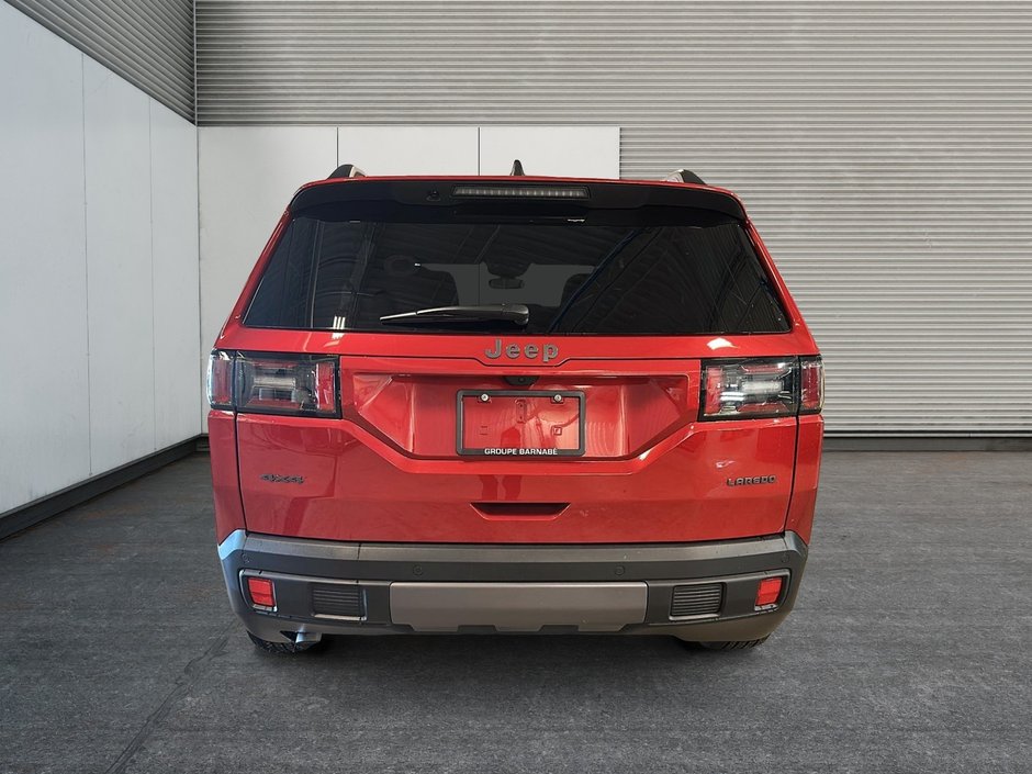 2026 Jeep Cherokee LAREDO-2