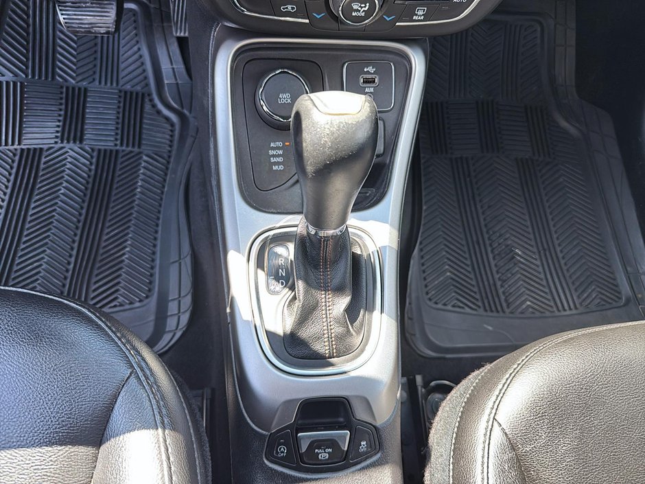 Jeep Compass North 2018-14