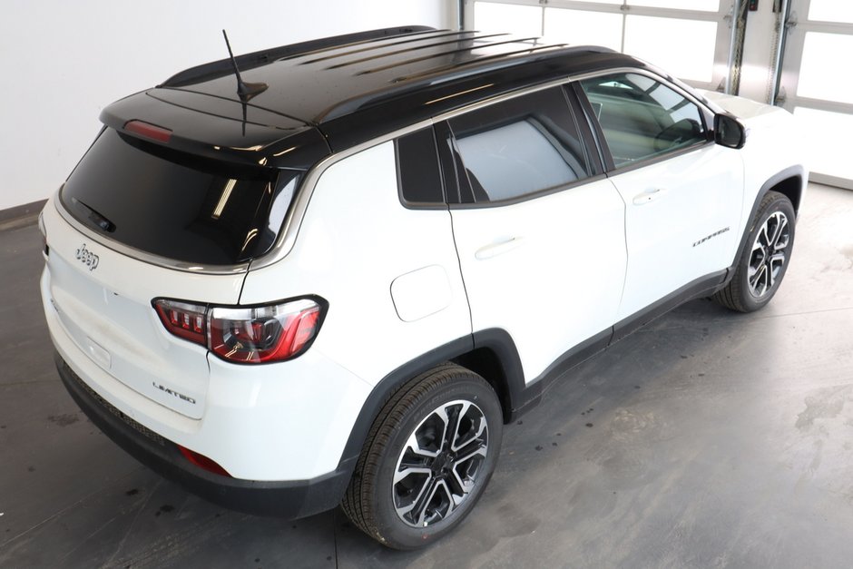 2023 Jeep Compass Limited 4X4-6