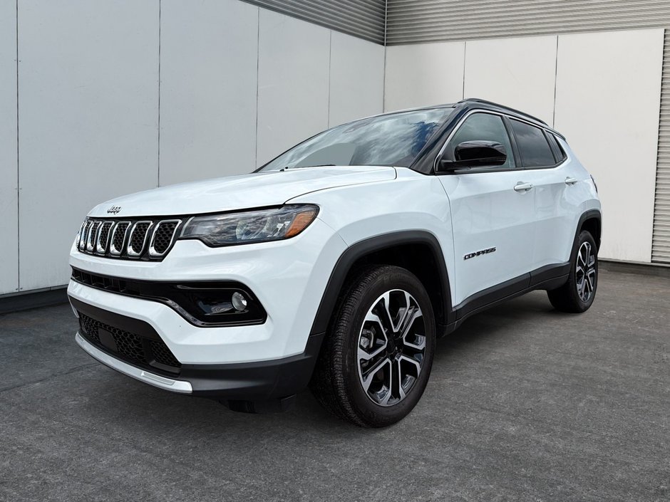 2023 Jeep Compass LIMITED 4X4 in St-Jean-Sur-Richelieu, Quebec