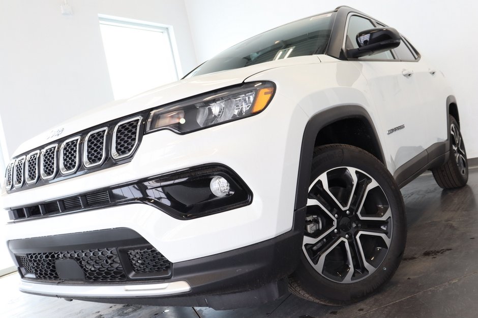 2023 Jeep Compass Limited 4X4-1