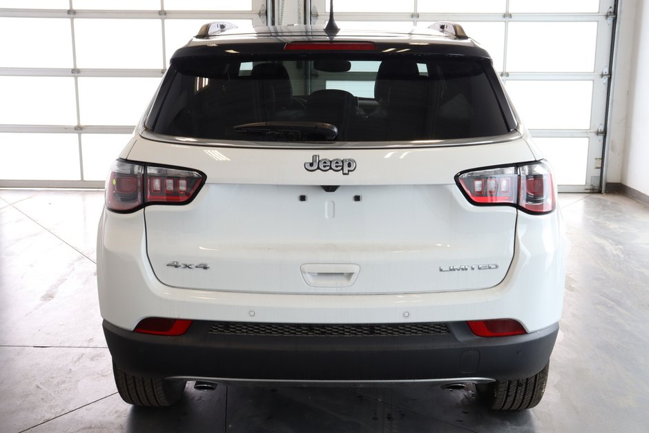 2023 Jeep Compass Limited 4X4-5