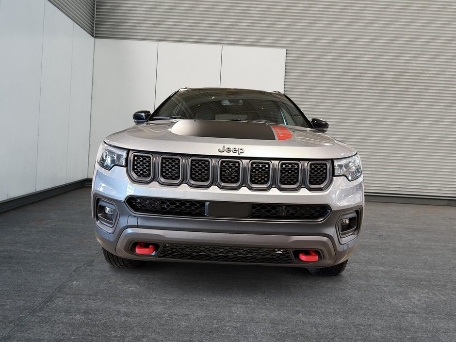 Jeep Compass Trailhawk Elite 2023-1