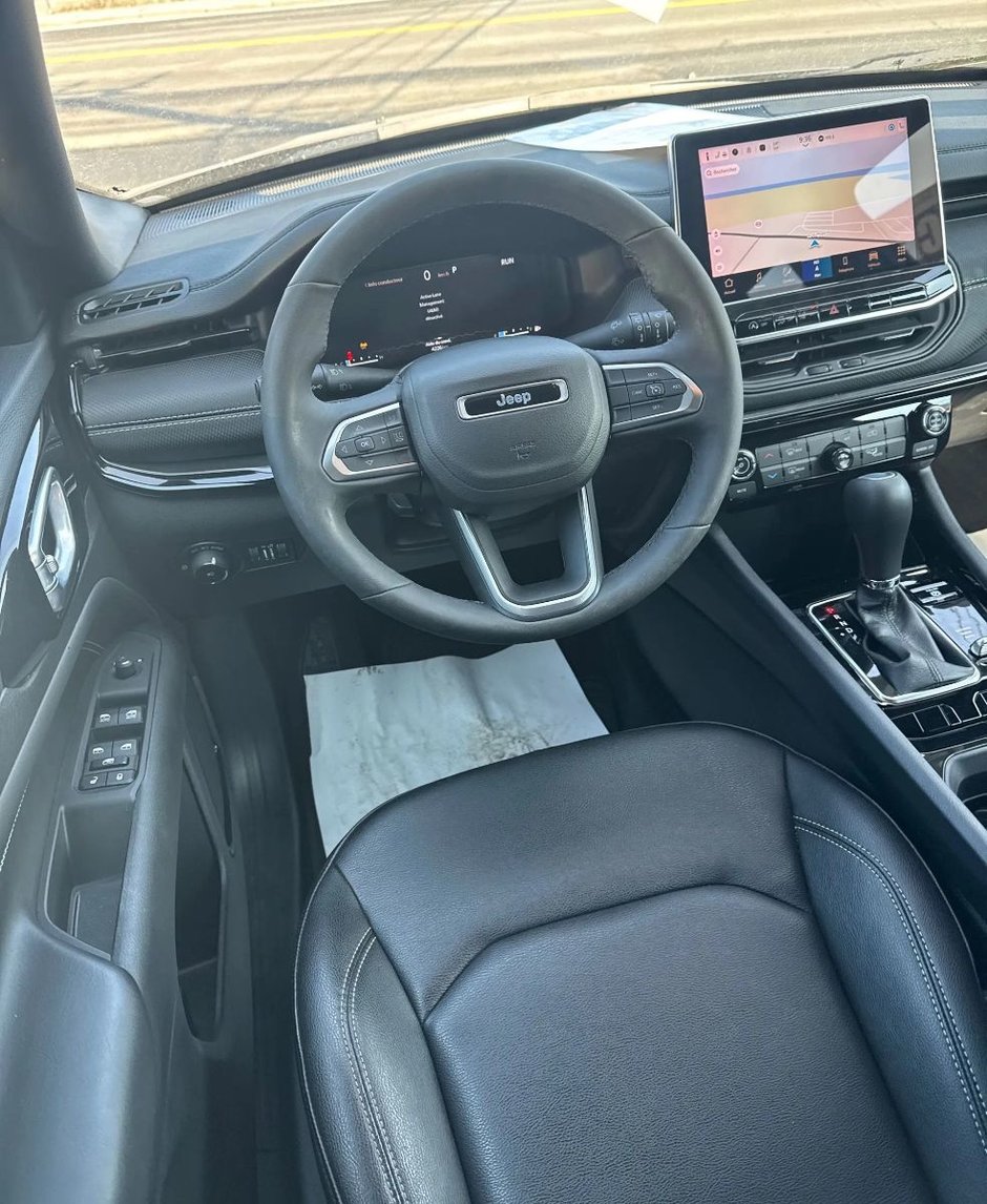 Jeep Compass Altitude Luxe 4X4 Navigation 2024-2