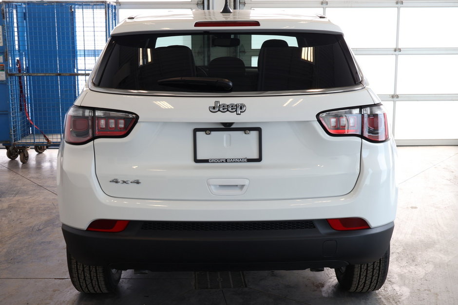 2025 Jeep Compass SPORT-5