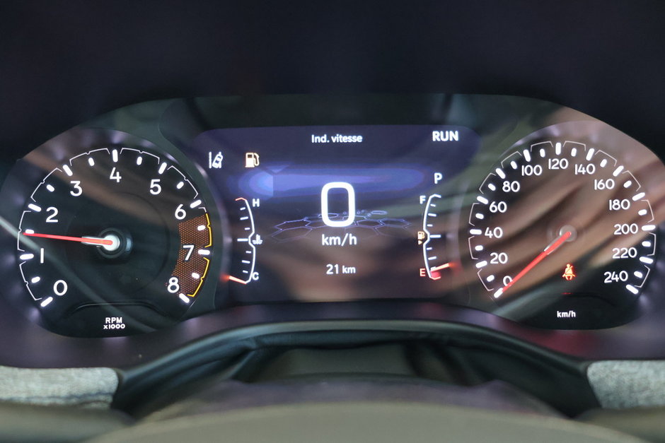 2025 Jeep Compass SPORT-13
