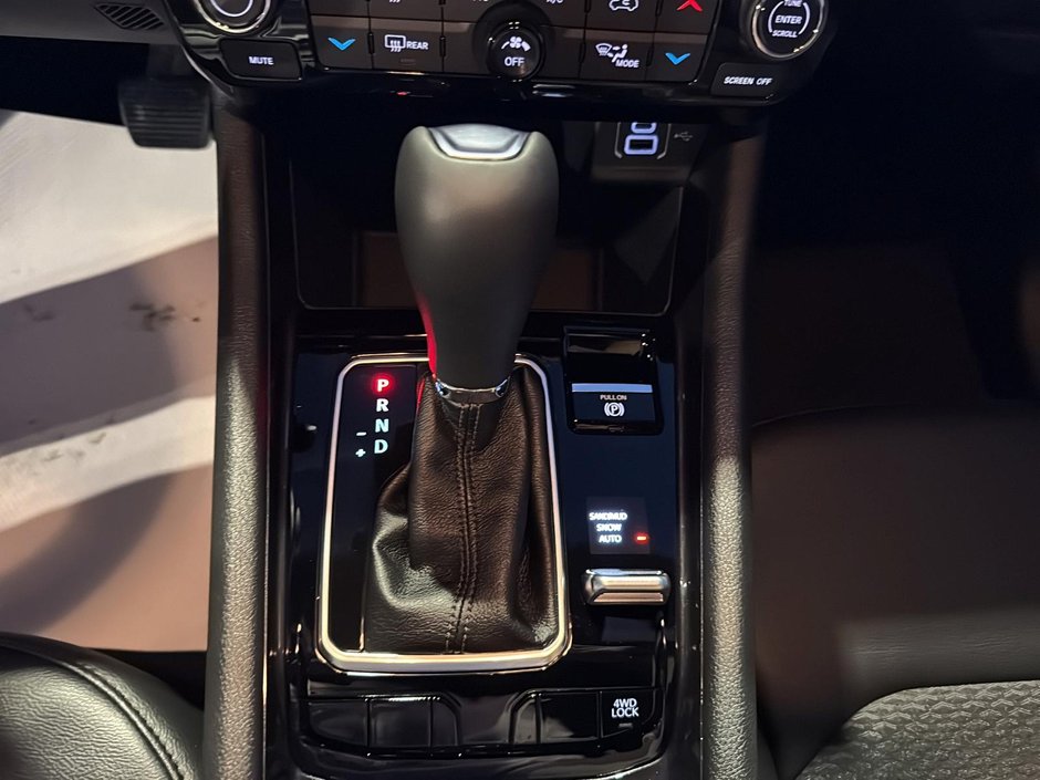 2025 Jeep Compass NORTH-13