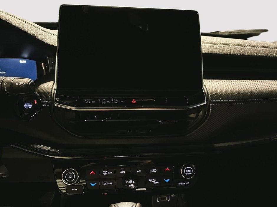 2025 Jeep Compass ALTITUDE-15