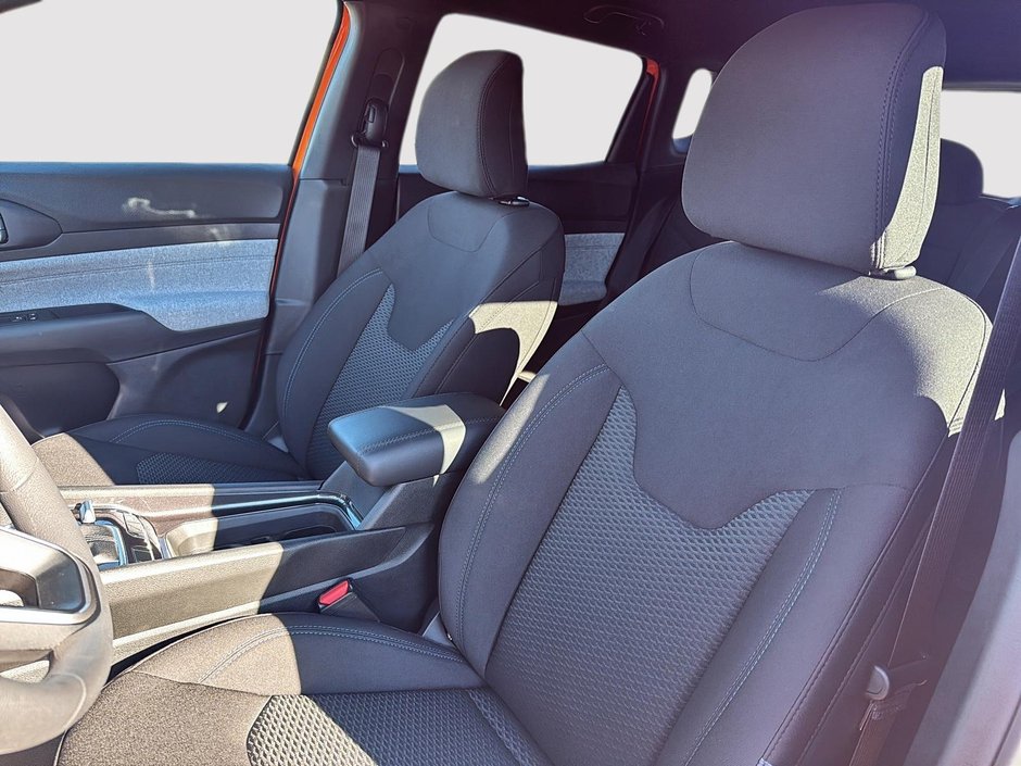 2026 Jeep Compass SPORT-8