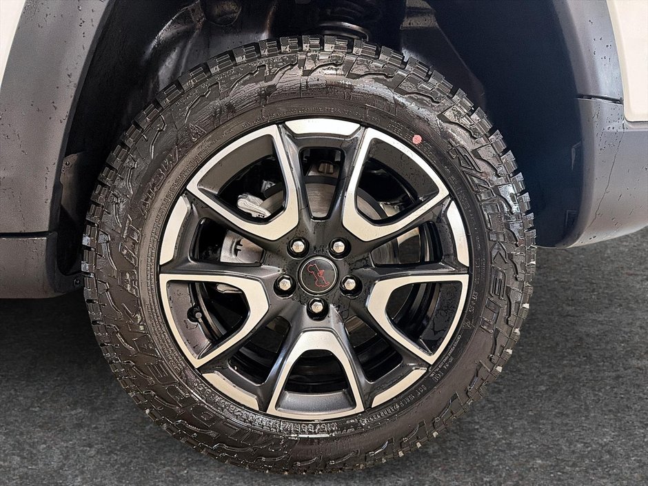 2026 Jeep Compass TRAILHAWK-6