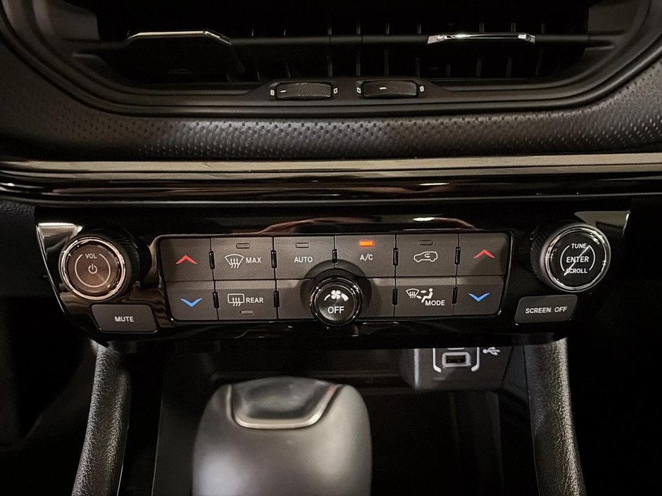 2026 Jeep Compass Limited-13