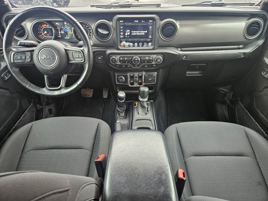 Jeep Gladiator Willys 2021-6
