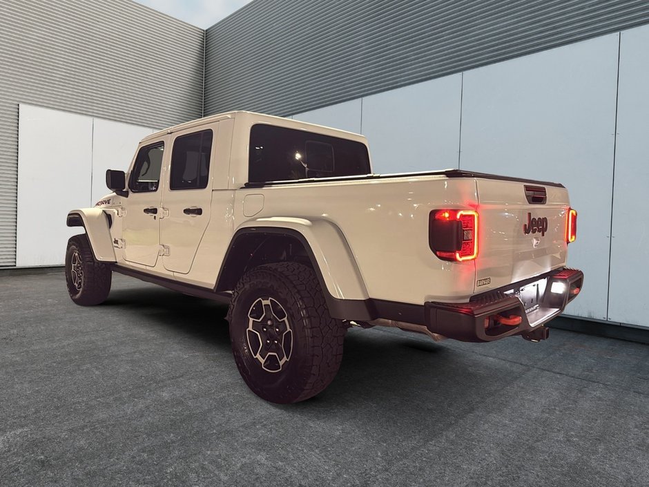 2022 Jeep Gladiator MOJAVE V6 4X4-3