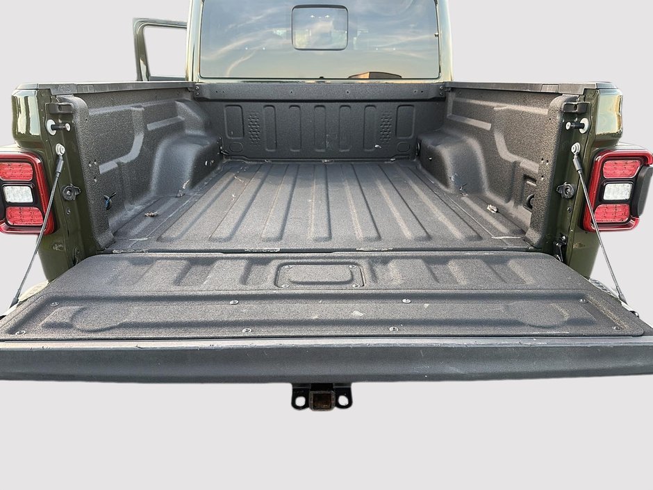 2022 Jeep Gladiator Mojave-16