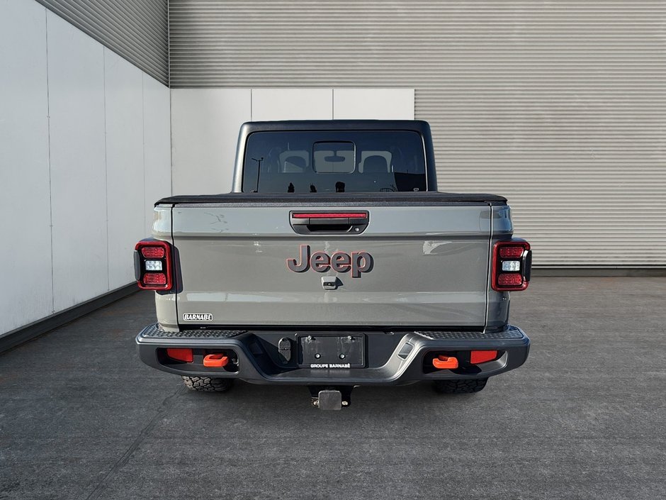 2023 Jeep Gladiator Mojave-2