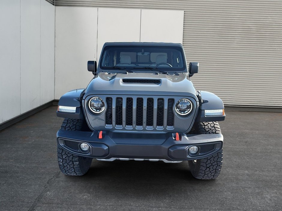 2023 Jeep Gladiator Mojave-1