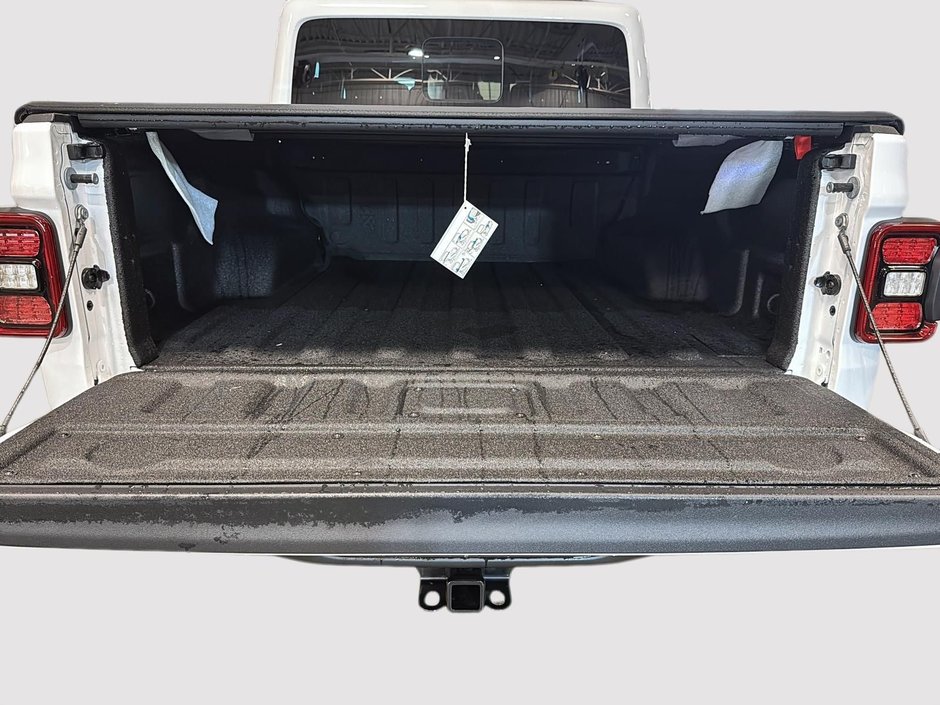 2026 Jeep Gladiator Rubicon X-16