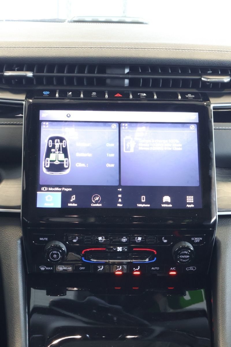 2023 Jeep Grand Cherokee 4xe-12