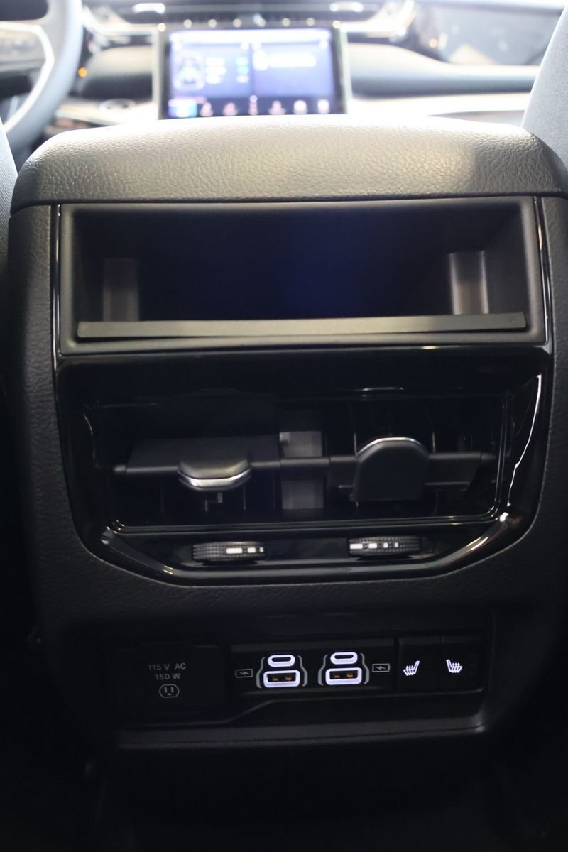 2023 Jeep Grand Cherokee 4xe-15