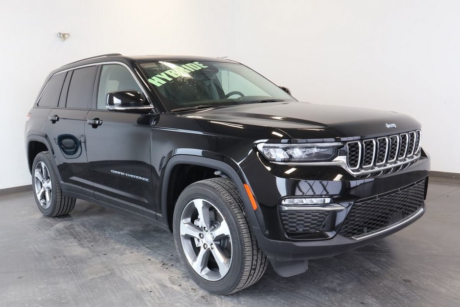 2023 Jeep Grand Cherokee 4xe-3