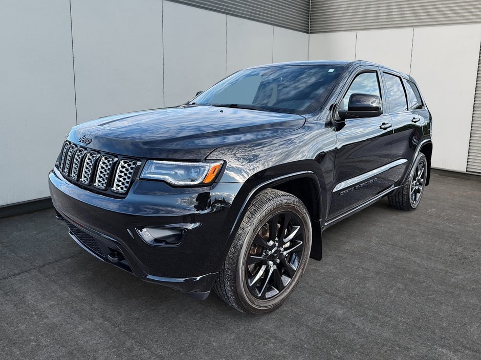 2022 Jeep GRAND CHEROKEE WK Altitude-0