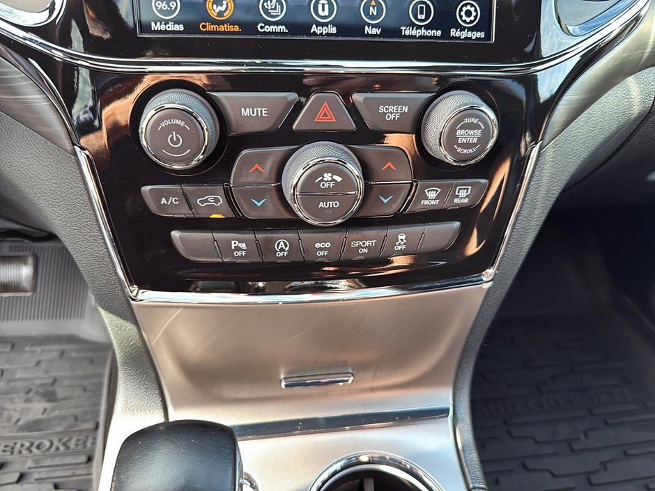 2022 Jeep GRAND CHEROKEE WK Altitude-13