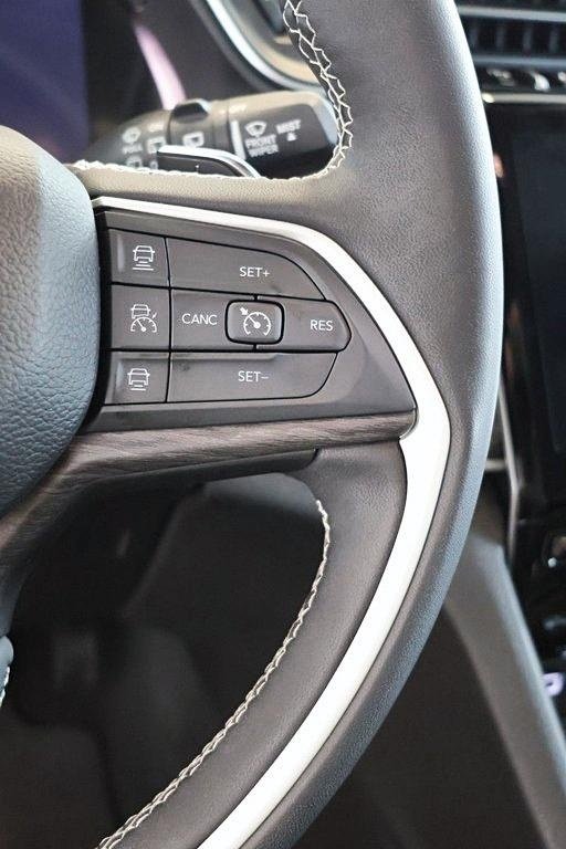 Jeep Grand Cherokee LIMITED 2023-12