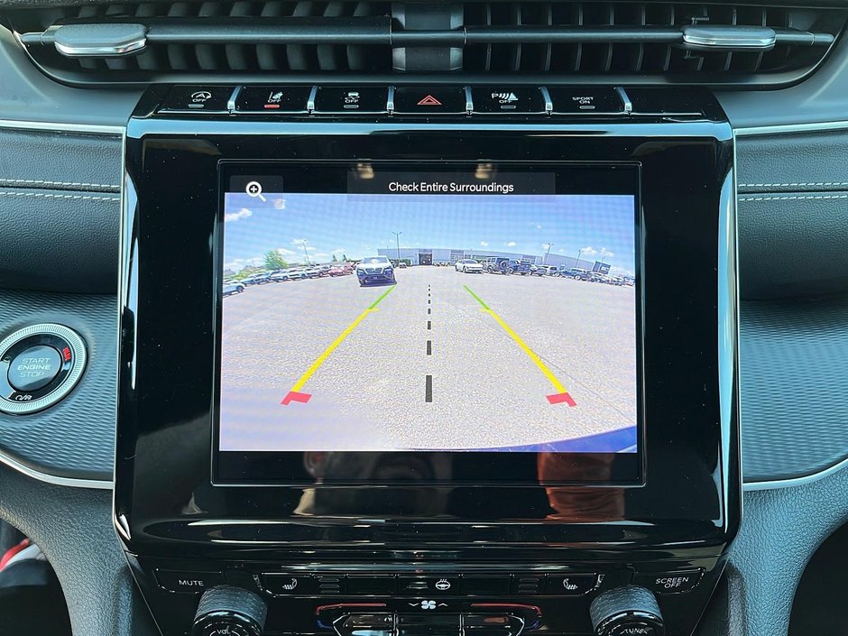 Jeep Grand Cherokee Altitude 2024-16