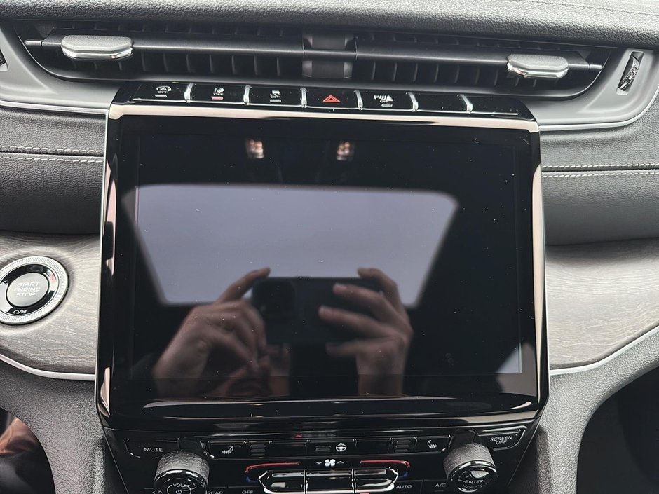 Jeep Grand Cherokee LIMITED 2025-18