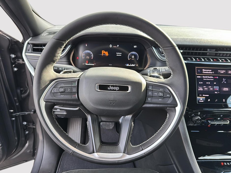 Jeep Grand Cherokee LAREDO ALTITUDE 2025-11