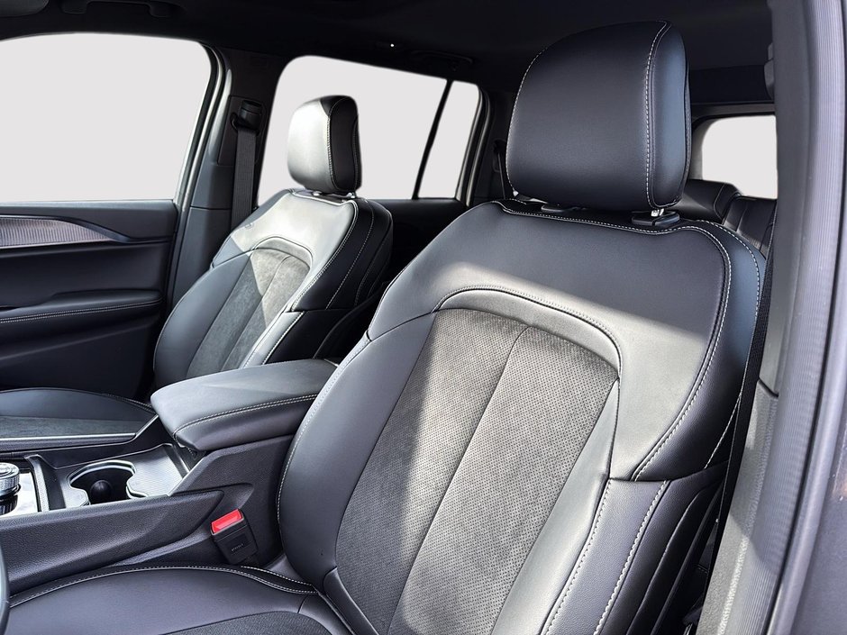 Jeep Grand Cherokee LAREDO ALTITUDE 2025-8