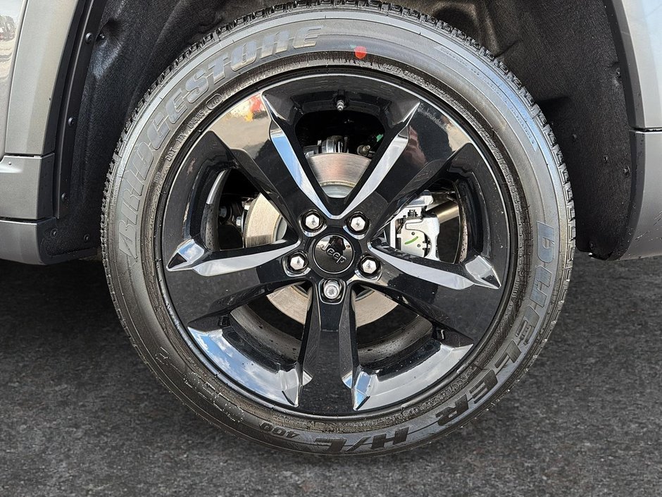 Jeep Grand Cherokee LAREDO ALTITUDE 2025-6