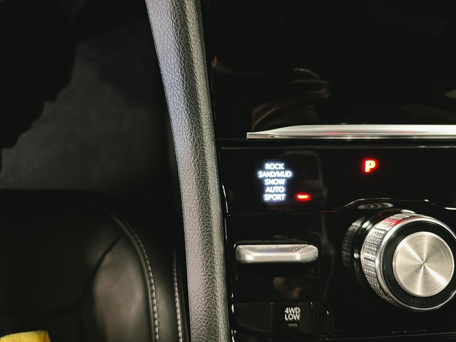 2025 Jeep Grand Cherokee OVERLAND-15