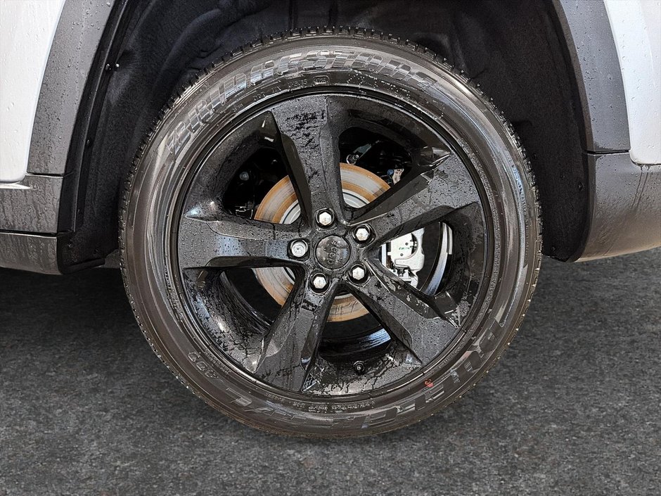 2026 Jeep Grand Cherokee ALTITUDE-6