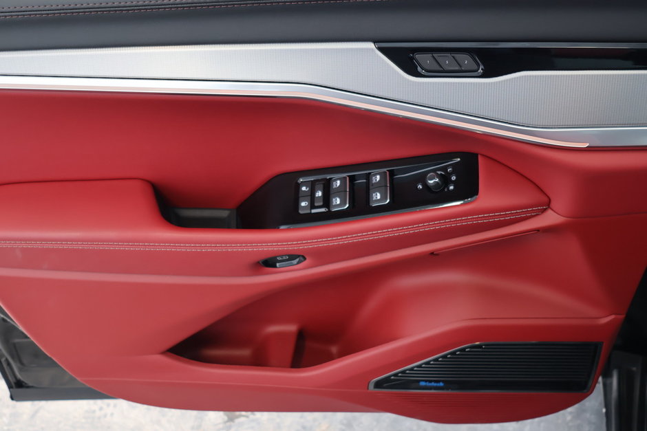 Jeep WAGONEER S LAUNCH EDITION 2024-17