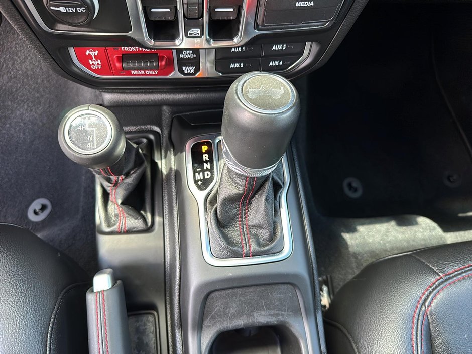 2023 Jeep WRANGLER 4-Door Rubicon Sky One Touch-14