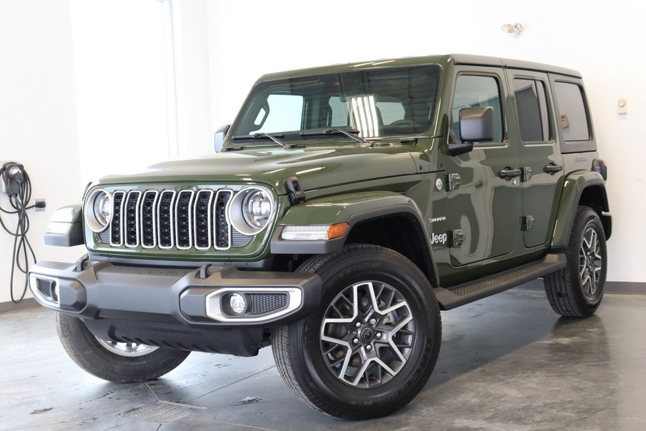 2024  WRANGLER 4-Door SAHARA in St-Jean-Sur-Richelieu, Quebec