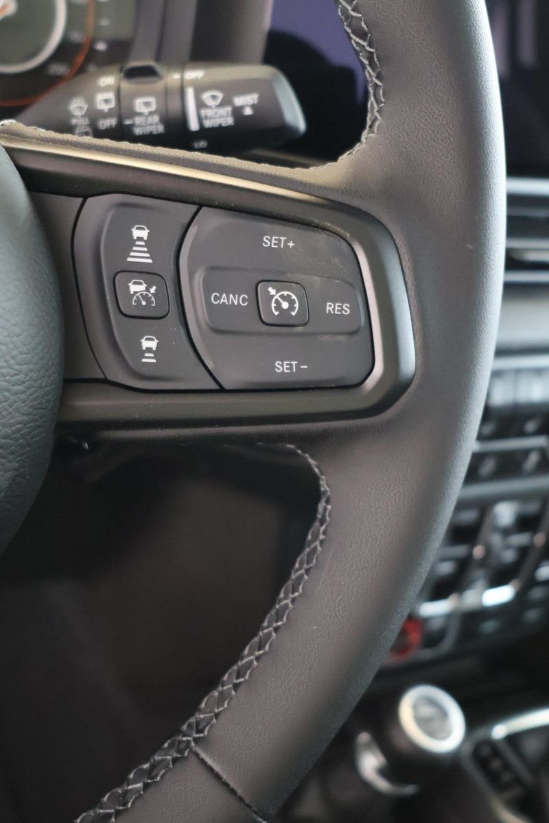 2025 Jeep WRANGLER 4-Door WILLYS-13