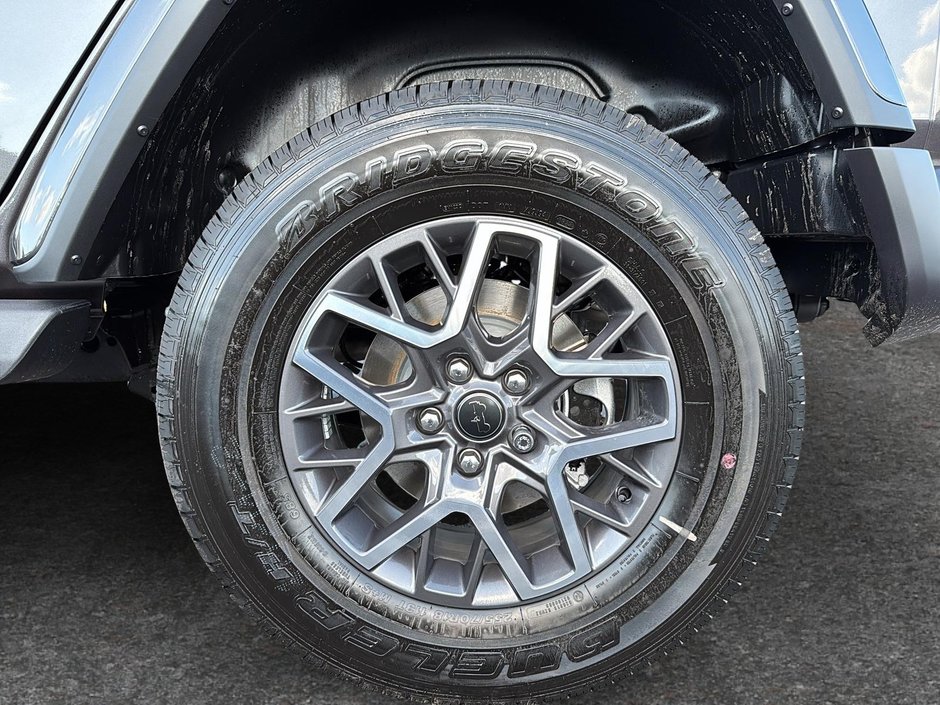 Jeep WRANGLER 4-Door SAHARA 2025-6