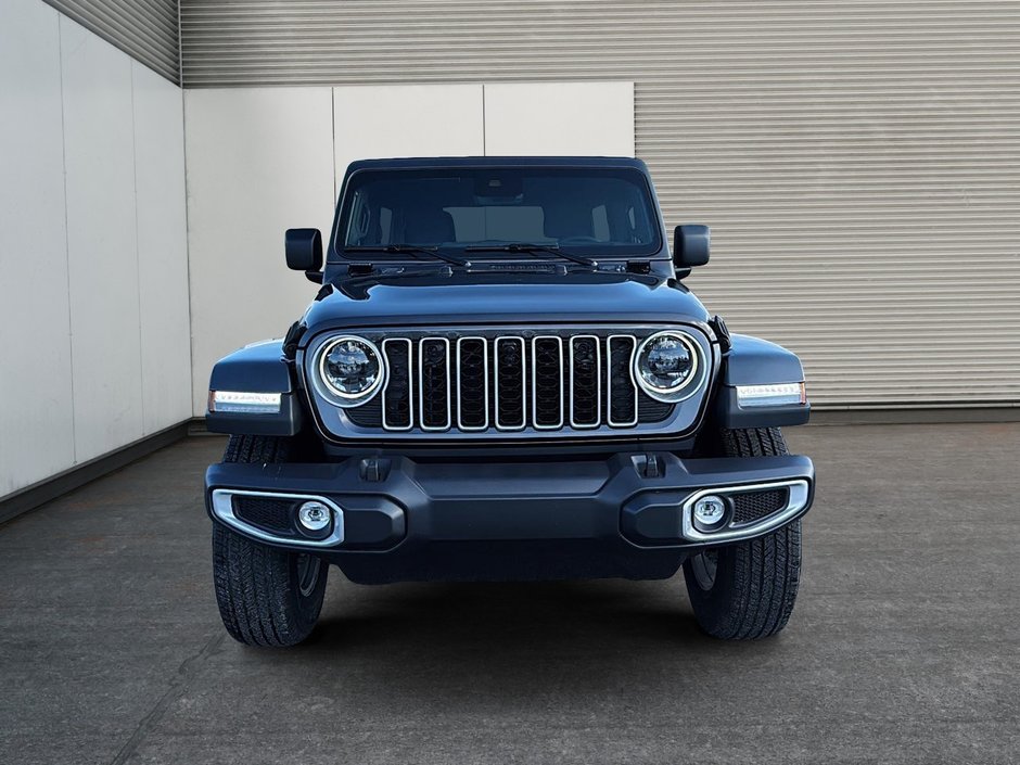 Jeep WRANGLER 4-Door SAHARA 2025-1
