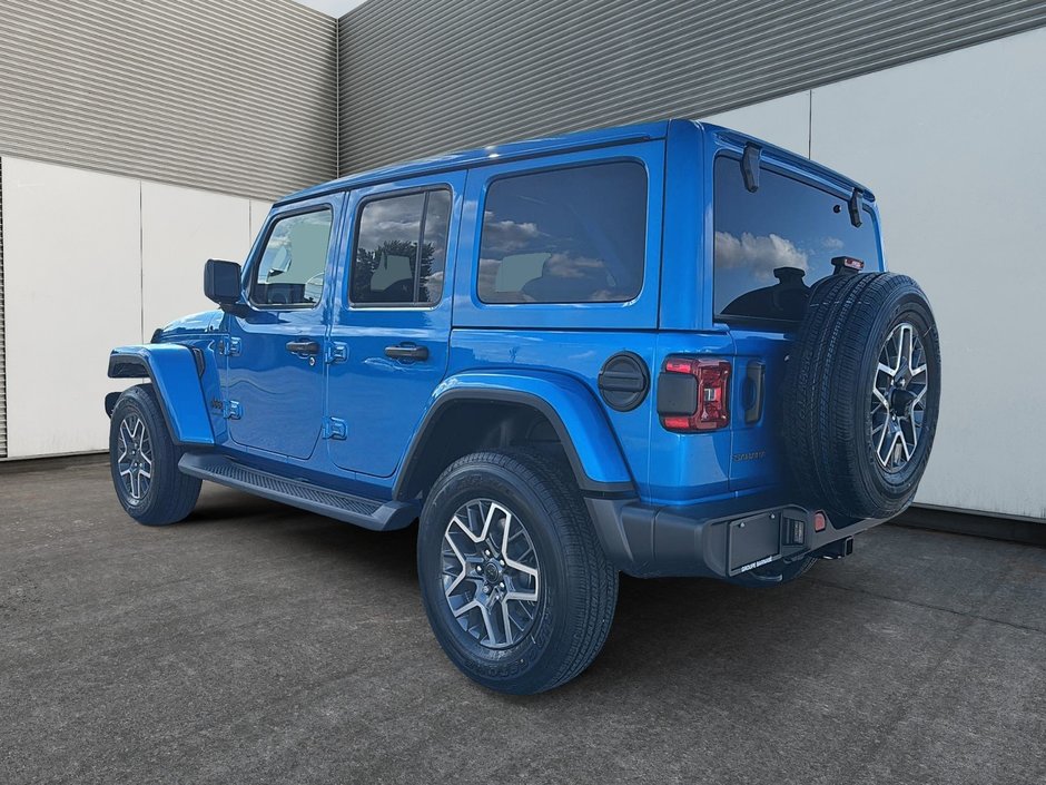 Jeep WRANGLER 4-Door SAHARA 2025-3