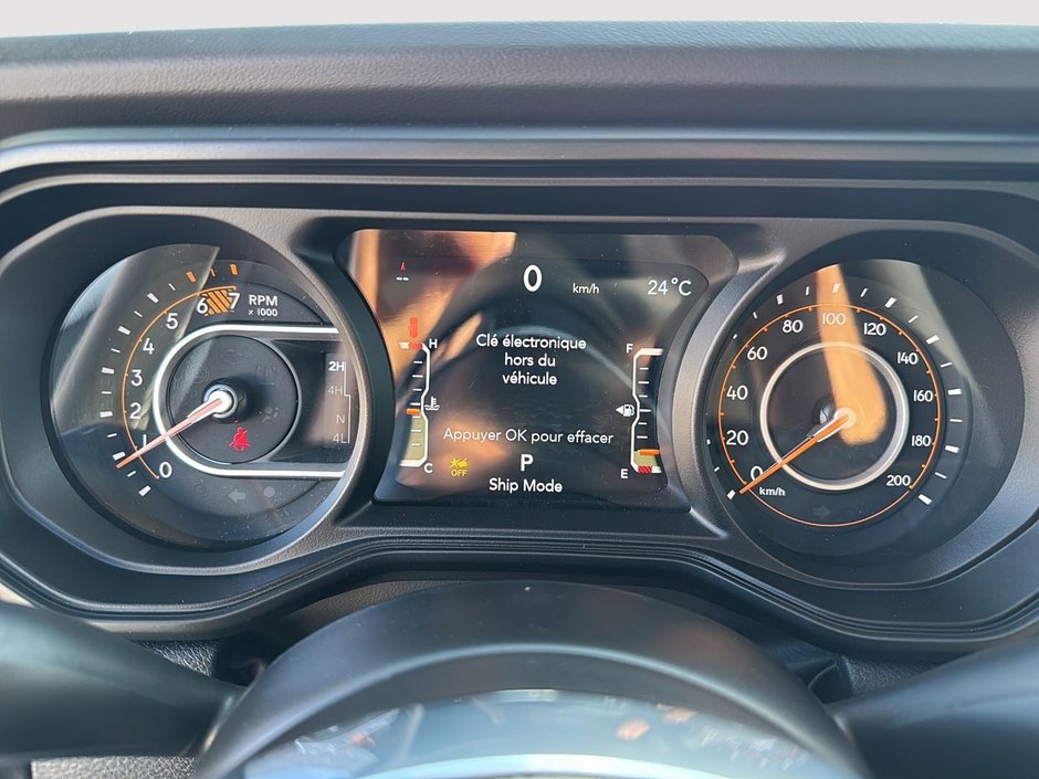Jeep WRANGLER 4-Door SAHARA 2025-12