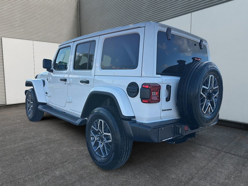 Jeep WRANGLER 4-Door SAHARA 2025-3