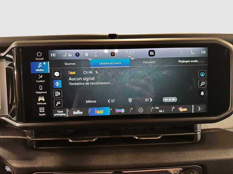 Jeep Wrangler 4-Door WILLYS 2026-15